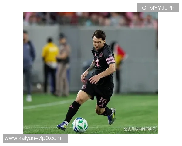 2025年足球转会市场十大球星排名及影响力分析 2025年足球转会市场十大球星排名及影响力分析